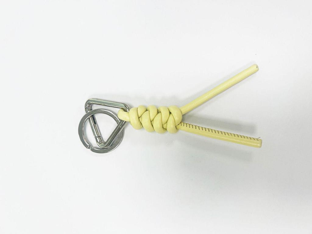 Роскошный плетеный треугольный брелок с подвеской в виде бриллиантового узла