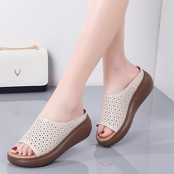 Мягкая кожаная обувь с дырочками, женские летние тапочки с отверстиями, повседневная обувь из бисквита, верхняя одежда в стиле ретро, ​​женские тапочки на толстой подошве