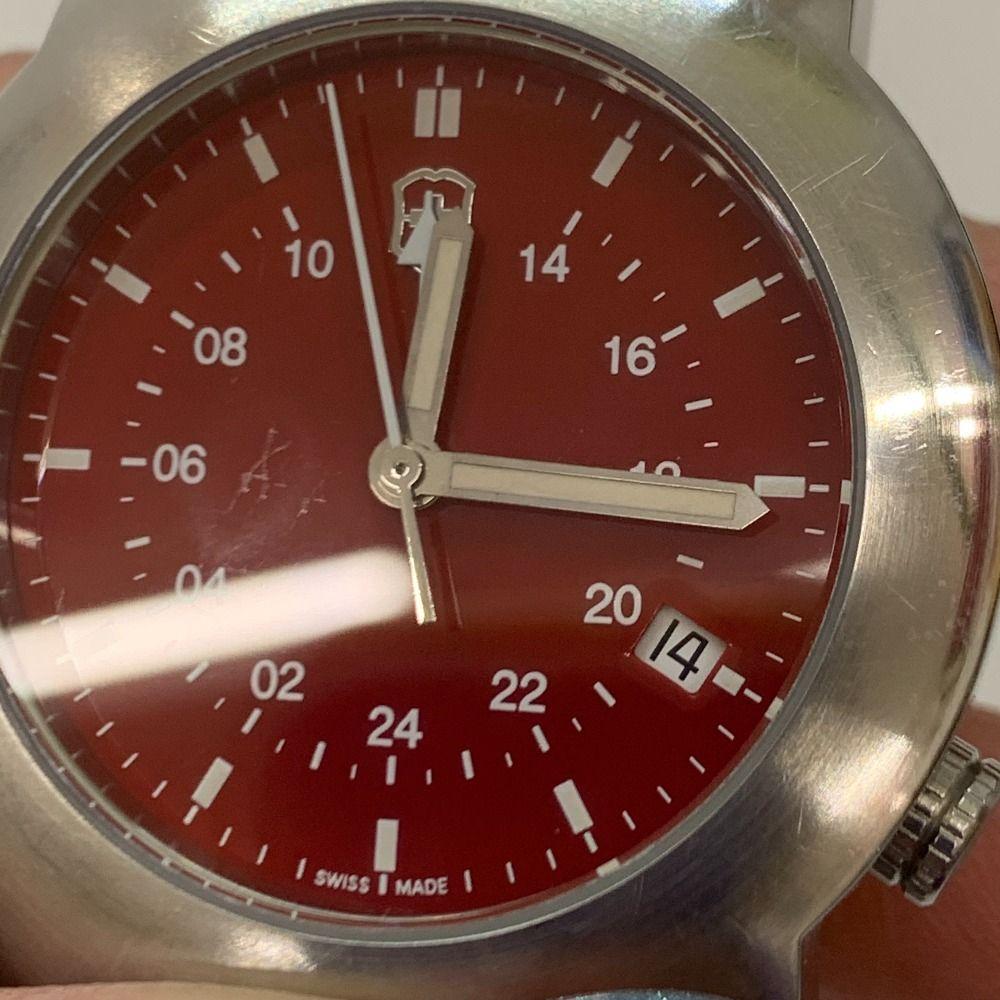 Б/у 04w3220[Б/у] VICTORINOX V7-02 GMT кварцевые мужские часы циферблат красный 100M [Магазин Хатиодзи]