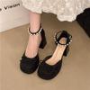Мода Горячая Распродажа Французский Толстый Каблук Высокий Каблук Женские Новинка 2025 Лето Толстая Подошва Бант Мэри Джейн Закрытый Носок Сандалии Резиновая Подошва Круглый Носок