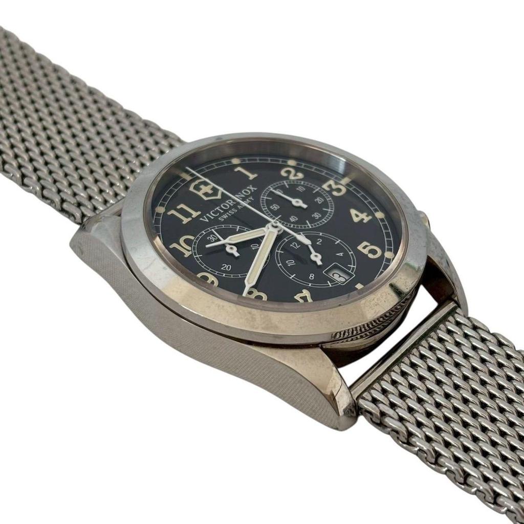 Б/у Мужские часы VICTORINOX SWISS ARMY Хронограф Нержавеющая сталь Серебристый Сапфировое стекло Водонепроницаемость 100 м с Коробкой 241589 Victorinox