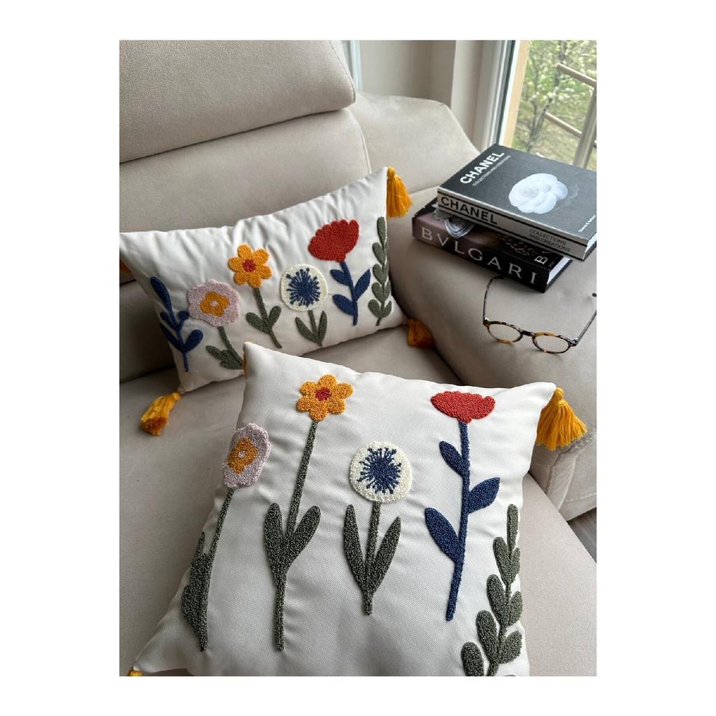 2шт. Чехлы на подушки с вышивкой