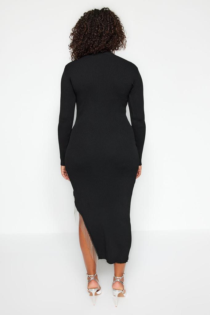 Women's Style Plus Size Asymmetrical Cut Knitwear Dress with Black Accessory Detail