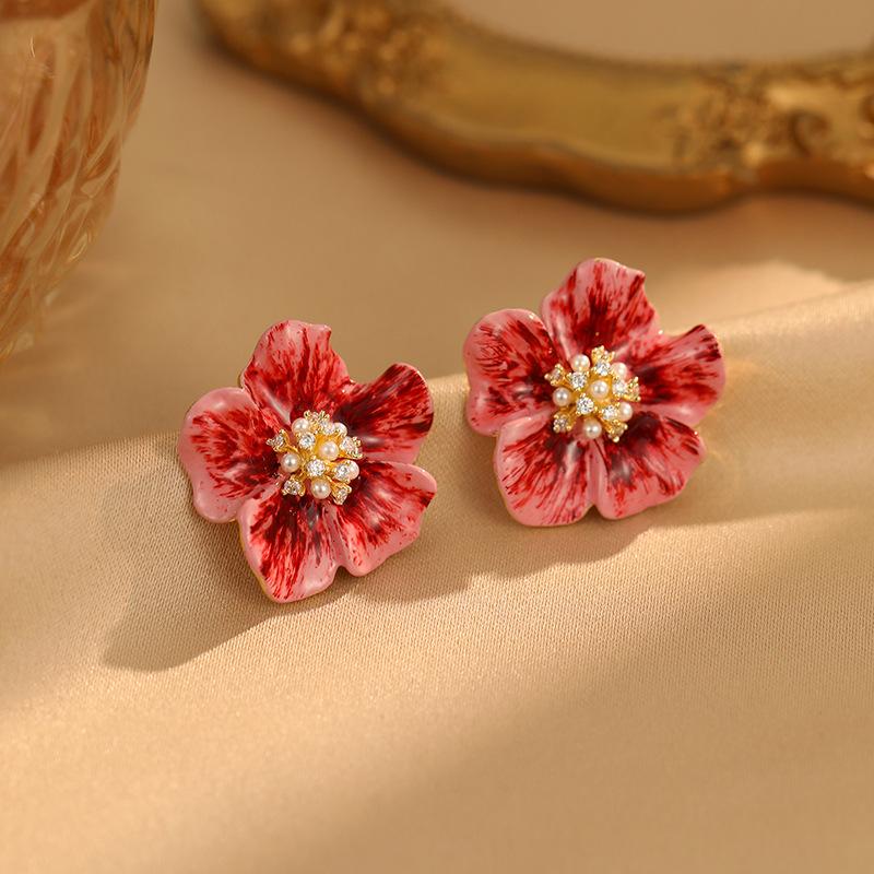 Flower Stud Earrings 2024 Niche Luxury High-end Ankola Red Earrings Temperament Celebrity Style Earrings Women