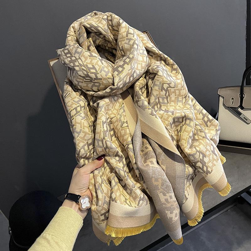 Premium High-quality Air-conditioned Room Shawl Outside Women's Summer Office Nap Imitation Cashmere Fringed Warm Scarf
