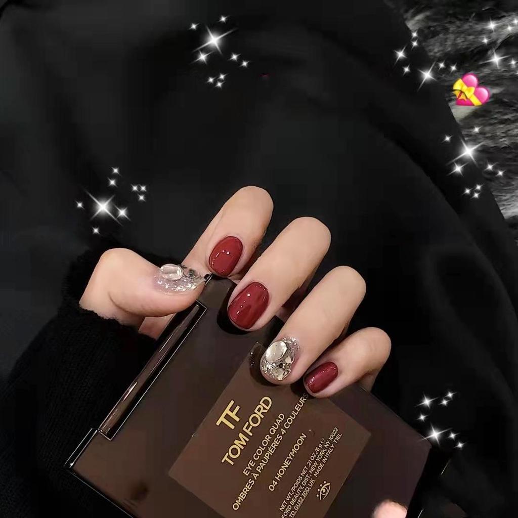 Zi Mou Wearable Nail Art Kit: 24 Removable Flash Diamond False Nail Pieces with Light Therapy.