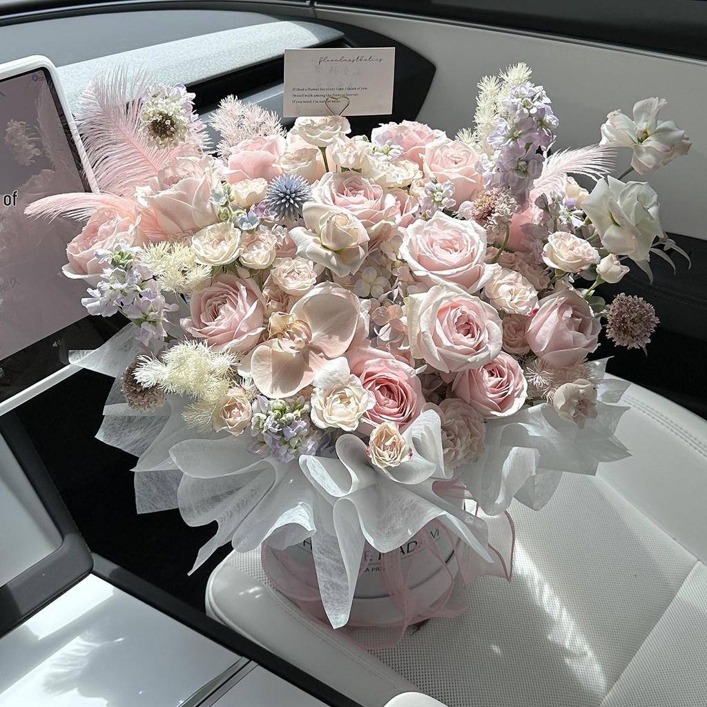 Букет "Личи Микс" с мылом-вечным цветком для девушки или лучшей подруги - Идеальный подарок на день рождения