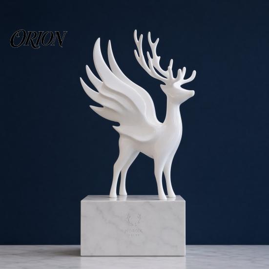 Декоративный Олень с Крыльями Рождественская Статуэтка Лося Крылья, 3D Печатная Фигурка, Современная Матовая Черная Стоящая Скульптура Оленя для Обеденного Стола,