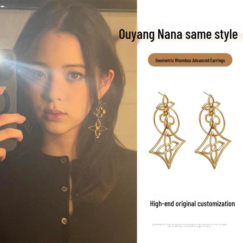 Серьги-подвески с геометрическим ажурным круглым кулоном 'Серебряная игла' в европейском и американском преувеличенном стиле для женщин.