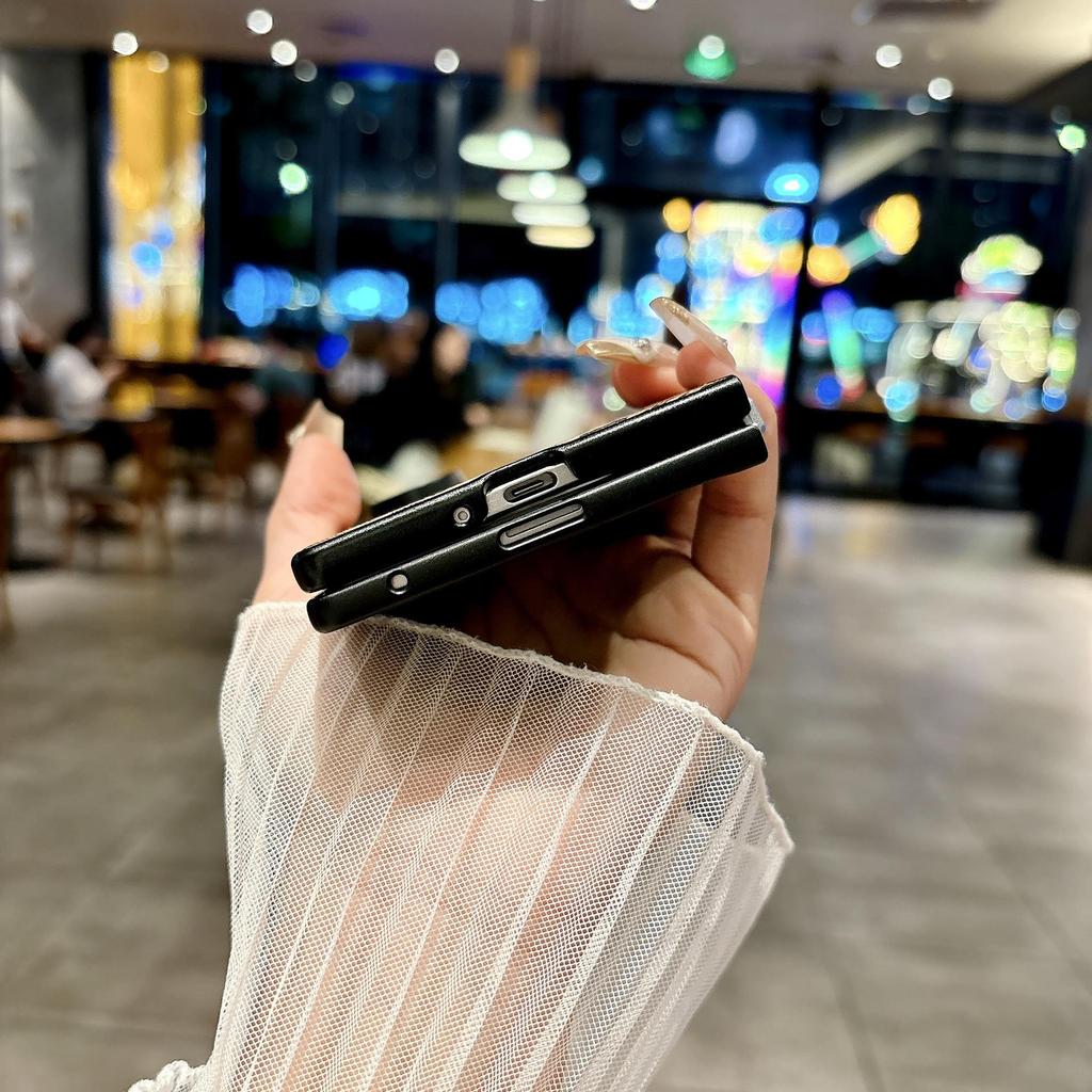 Противоударный чехол с леопардовым принтом для Samsung Galaxy Z Flip7/6/5