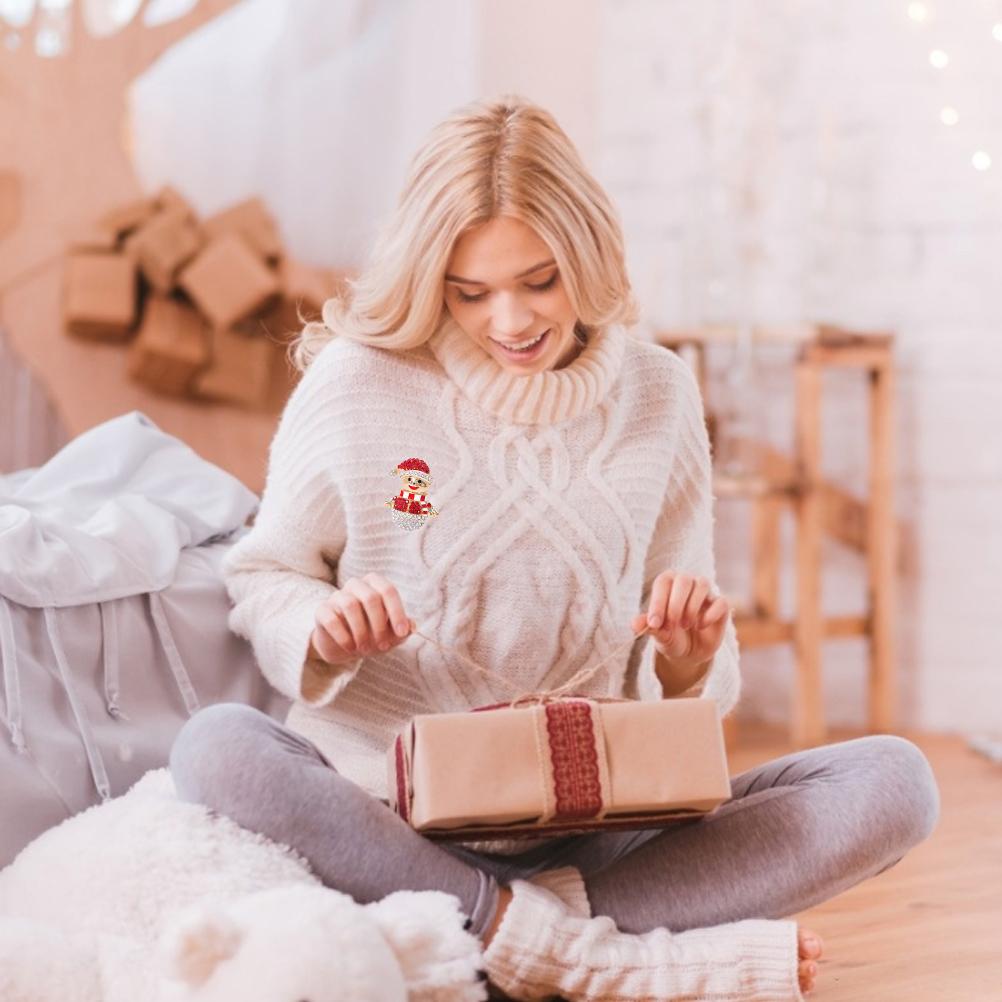 Рождественская брошь-булавка Стразы Кристалл Булавки Снеговик Рождественские Елки Ювелирные булавки для Рождественских украшений