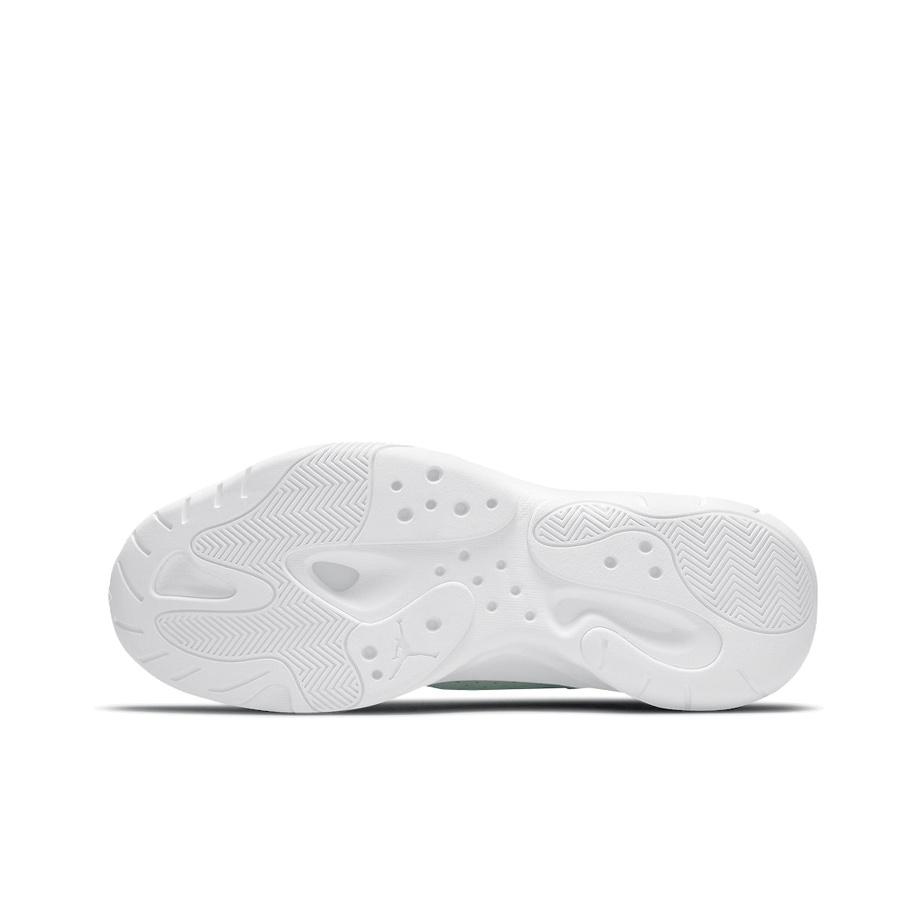Кроссовки унисекс Air Jordan 11 CMFT Low Barely Green Белый Черный CW0784-300
