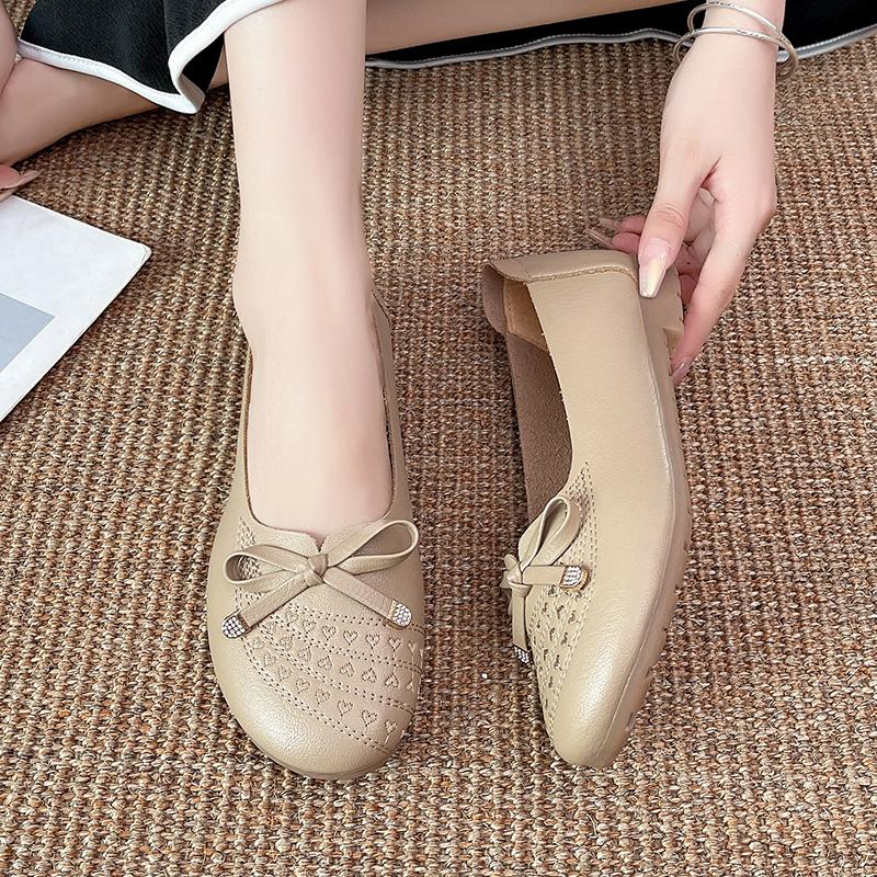 2024 Новая женская обувь Весна и Осень Модные туфли на плоской подошве с круглым носком и неглубоким вырезом на низком каблуке с бантом