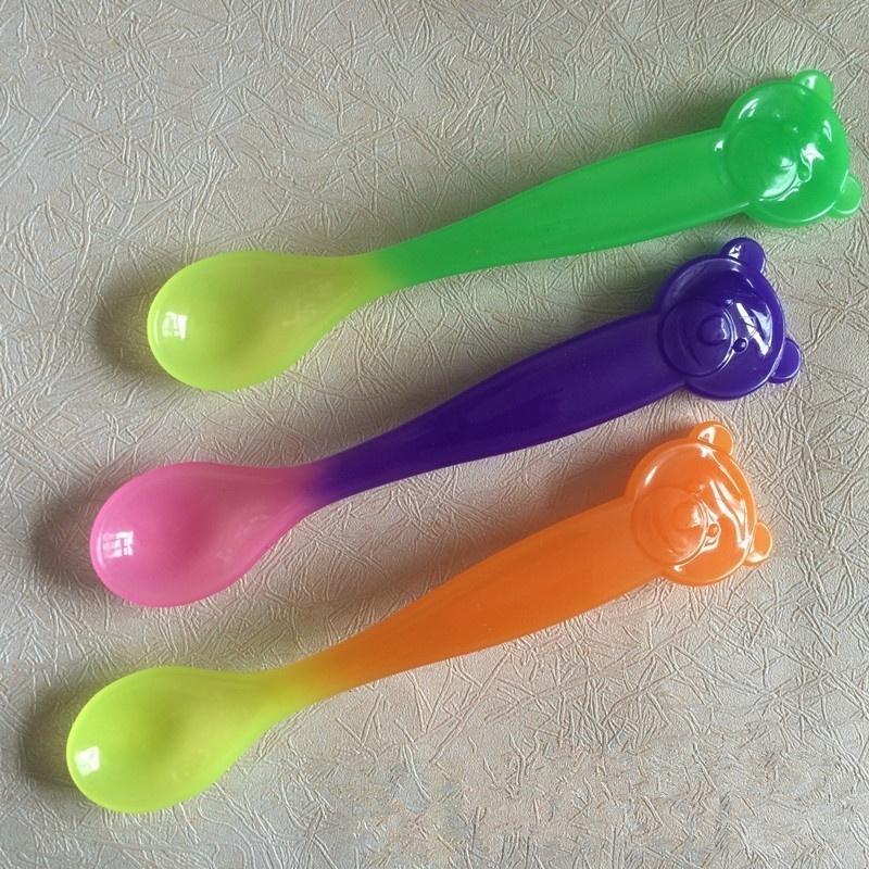 3Pcs/set Infants Toddler Safety Baby Utensils Auto-Changed Color Temperature Sensing Spoon Feeding S