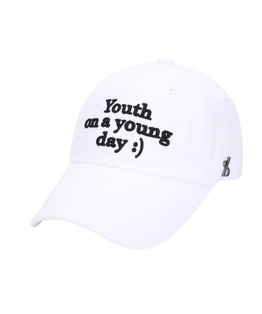 Кепка с вышивкой Beullaegsaenjeu Yours Young Day_Белая