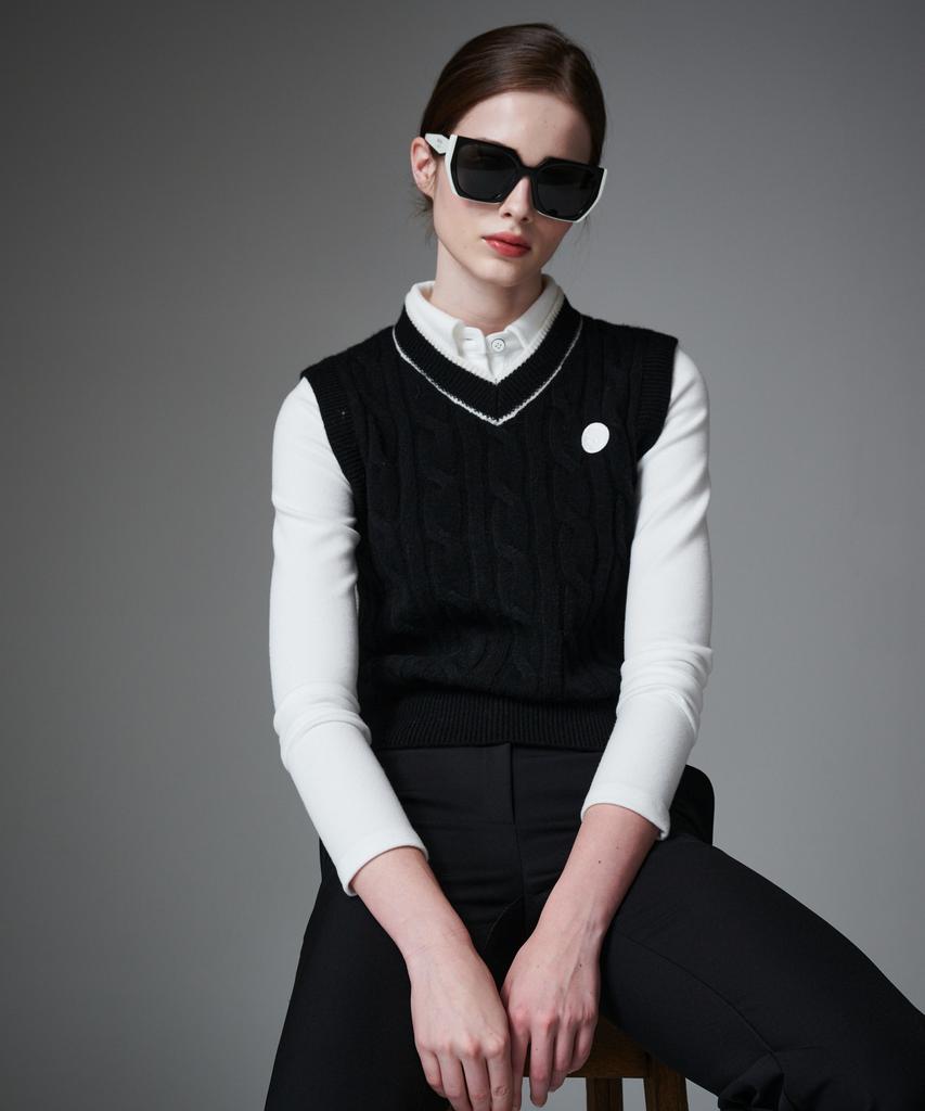 KLIMGOLF Classic Cable Knit Vest
