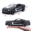 Maisto Масштаб 1/24 Ford Mustang Boss 302 Черный / Литая модель автомобиля, Готовое изделие, 31269 BK