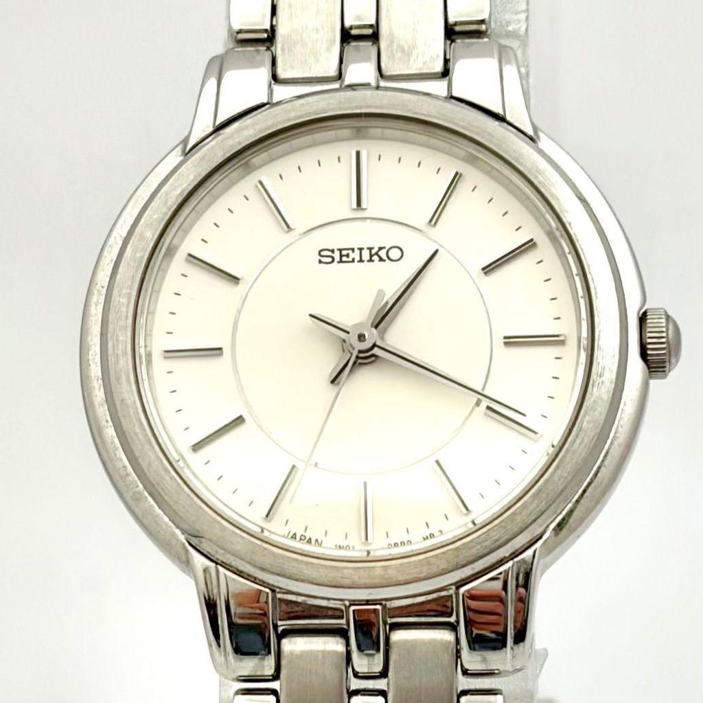 [Хорошее состояние/Новая батарея] Женские часы SEIKO Серебристые 1N01-0AP0 330075