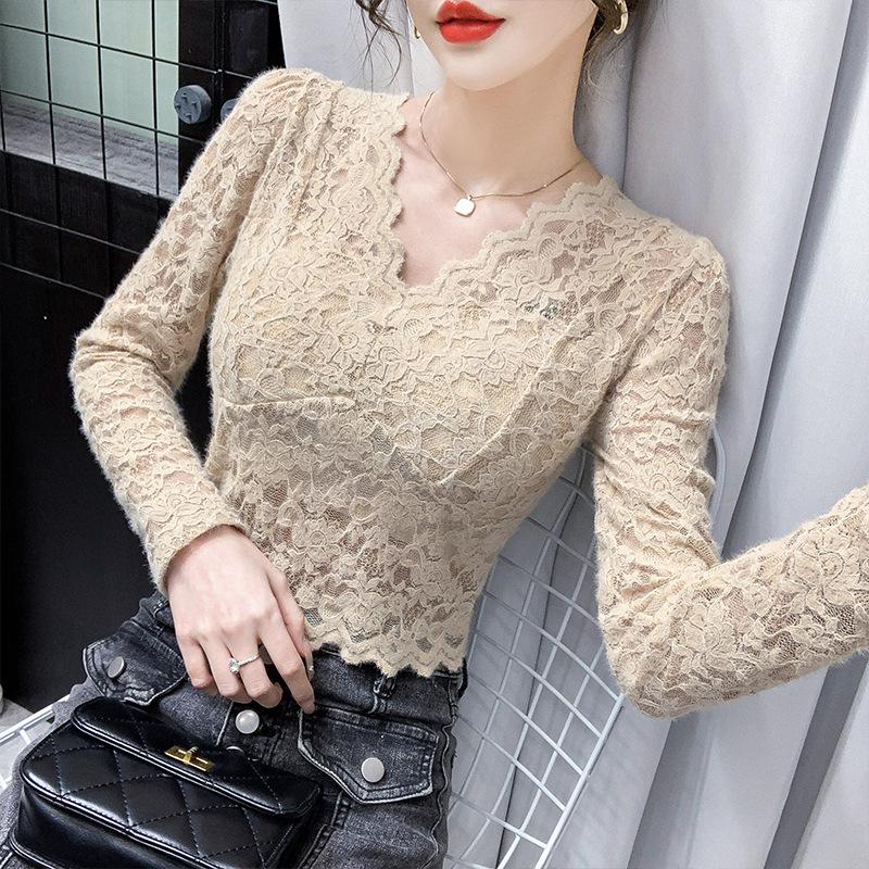 V-Neck Slim Lace Bottoming Top with Chest Pad – Long Sleeve Women's T-Shirt