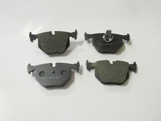 For Landrover Freelander2 2007 2012 Rear Brake Pad Wireless Disc 123X59,3X16,3 Bramax 34216761240