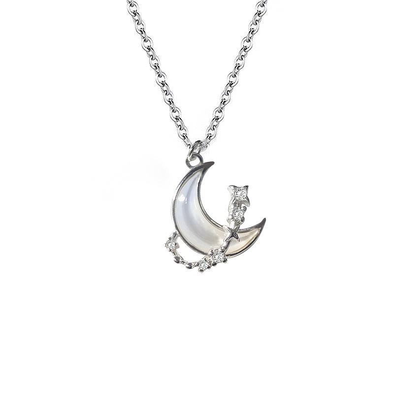 925 sterling silver white fritillary moon necklace women's light luxury Korean version ins high-end design star and moon pendant girlfriend neck chain