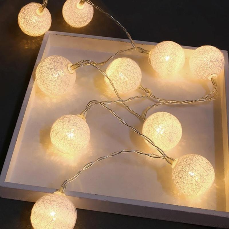 Гирлянда со светодиодными шарами