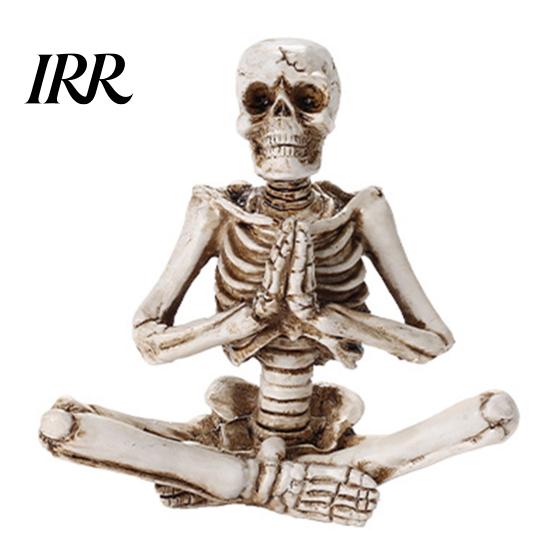Creative Yoga Pose Skull Design Halloween Skeleton Statue, Funny Dead Figure for Party Decor, Distressed Texture Ornament Resin Gothic Haunted House,