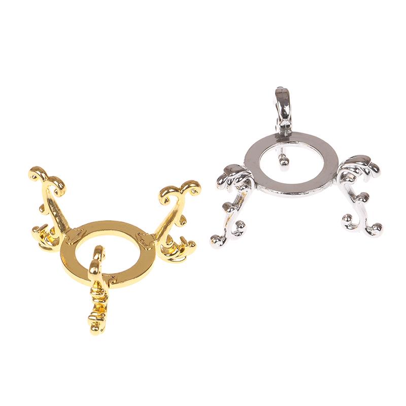 Ball Metal Base Pallet Personalized Triangle Display Bracket