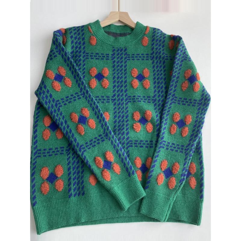 Women's Autumn and Winter Three-dimensional Flowers Knitted Casual Jumper