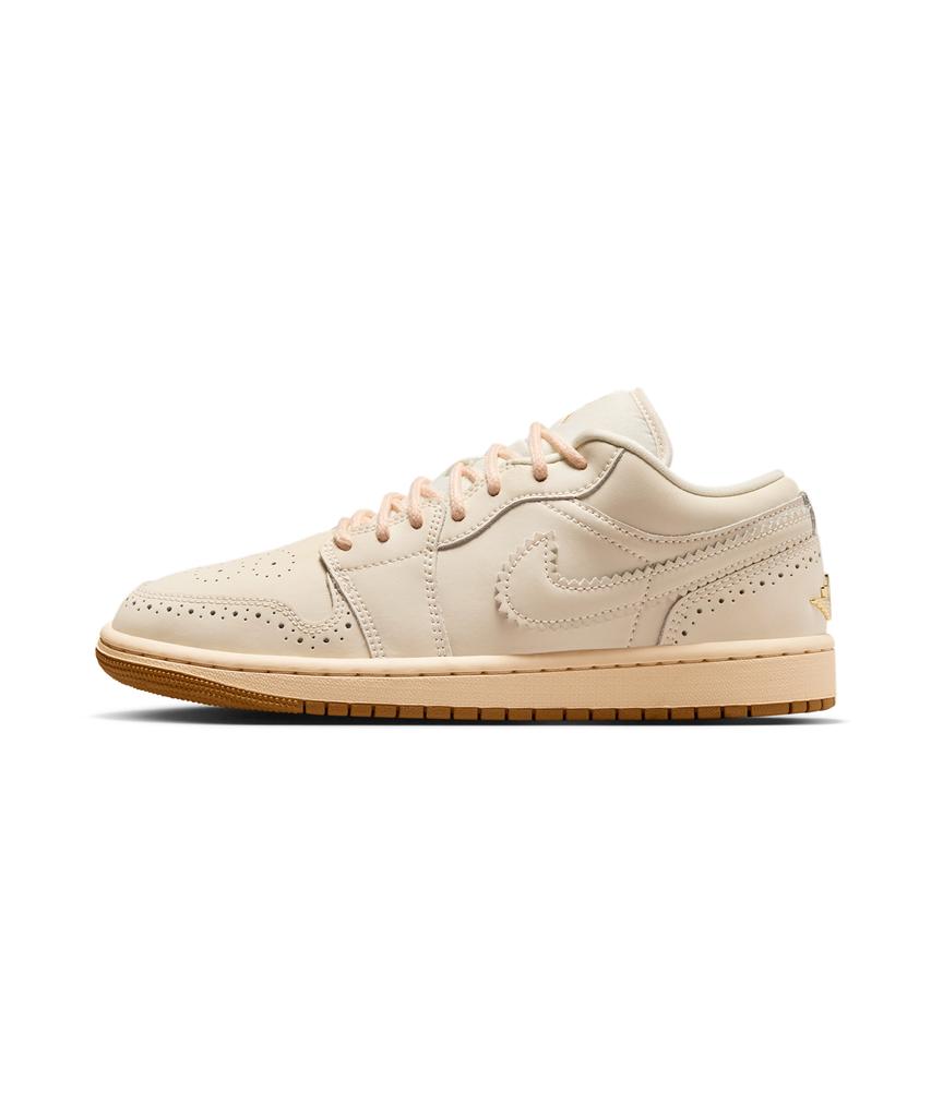 Nike Air Jordan 1 Low Se W - Chalk:Metallic Gold:Pearl White:Chalk / Io0759-100