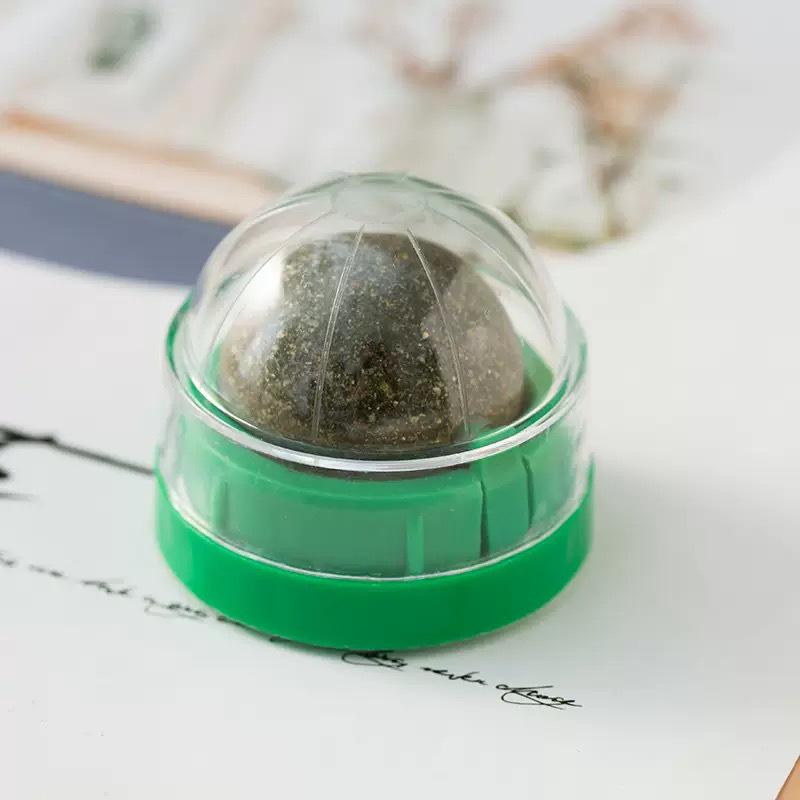 Rotating Catnip Ball Toy – Self-Play, Teething, and Boredom Relief for Cats