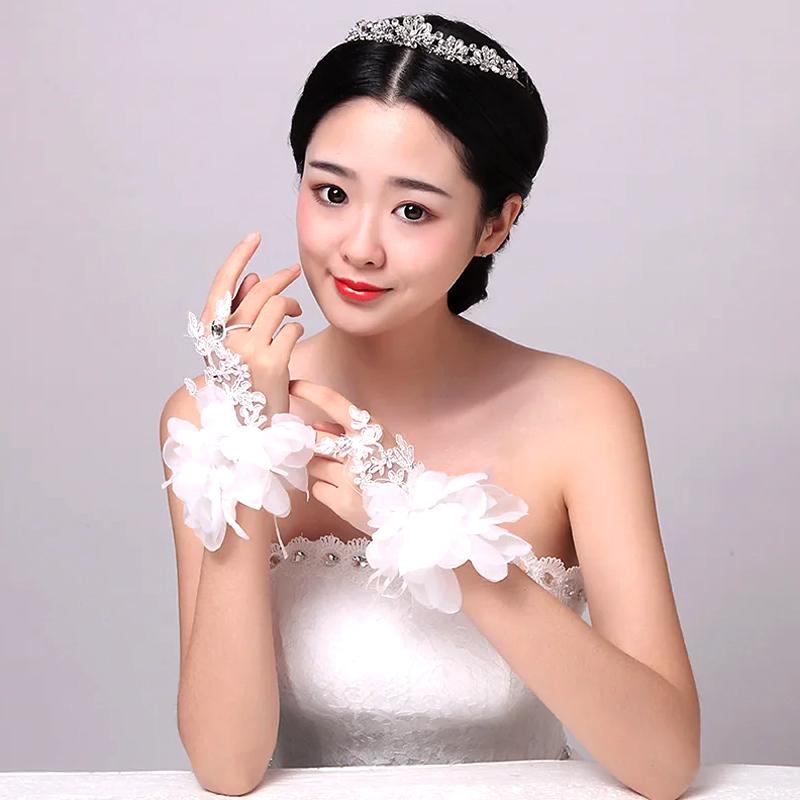 2 шт. Свадебные украшения Эстетическая красота Полые кружева Элегантные предложения вечеринка Одиночные вечерние цветочные перчатки танцевальные костюмы