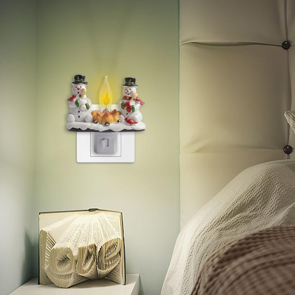 1pcs Snowman Campfire Flickering Night Light Christmas Santa Claus Plug In Night Light Christmas Decoration for Boys/Girls