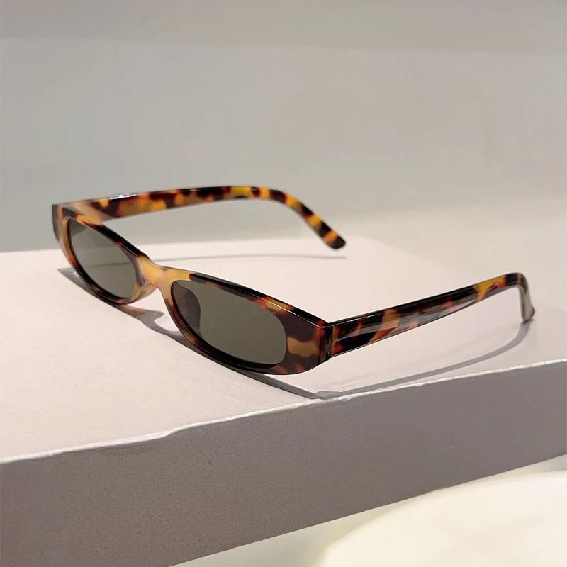 Узкие овальные солнцезащитные очки женские Новая мода Уличный декор Оттенки Трендовый дизайн Роскошный бренд Отпуск Повседневные солнцезащитные очки