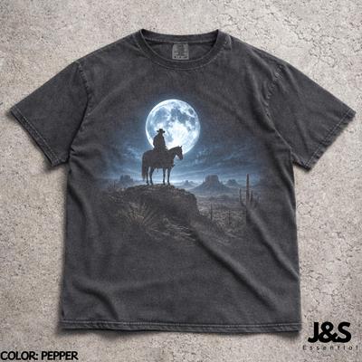 Ковбойская футболка Moonlight Comfort Colors®, Западная ковбойская футболка с принтом, Винтажная рубашка с изображением всадника на лошади в пустыне, Подарок с изображением ранчо и луны