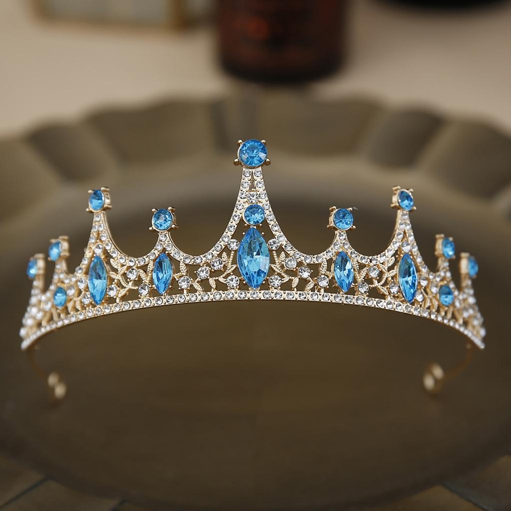 Корона новой невесты сделана из барочного хрусталя и очаровательна. Это красивое свадебное украшение для головы для невест и повязка на голову для дня рождения принцессы.