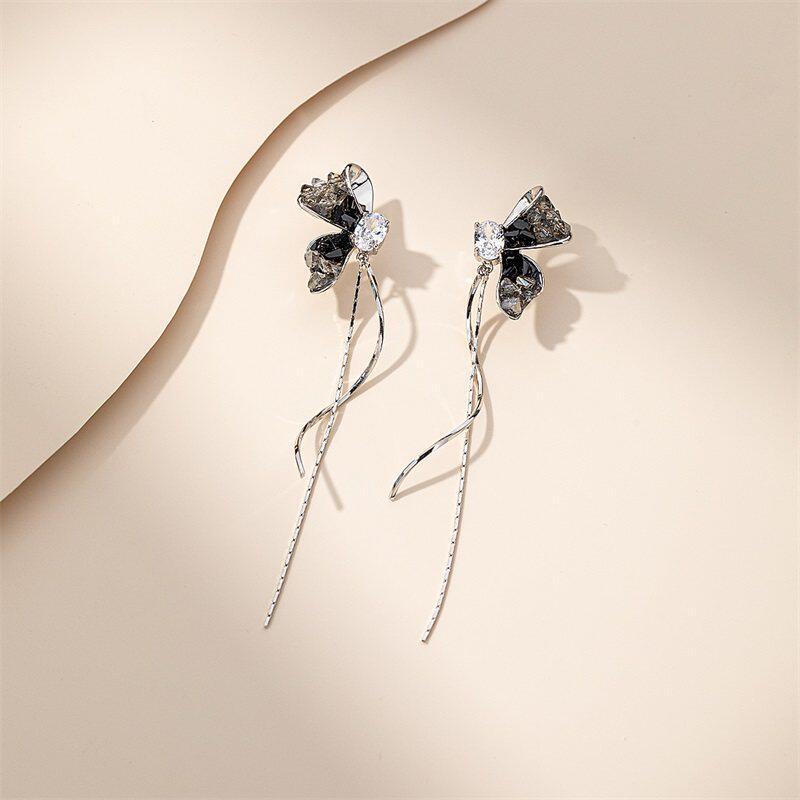 Butterfly earrings women's silver stud earrings long fringed earrings Douyin new high-end summer huge good-looking earrings earrings