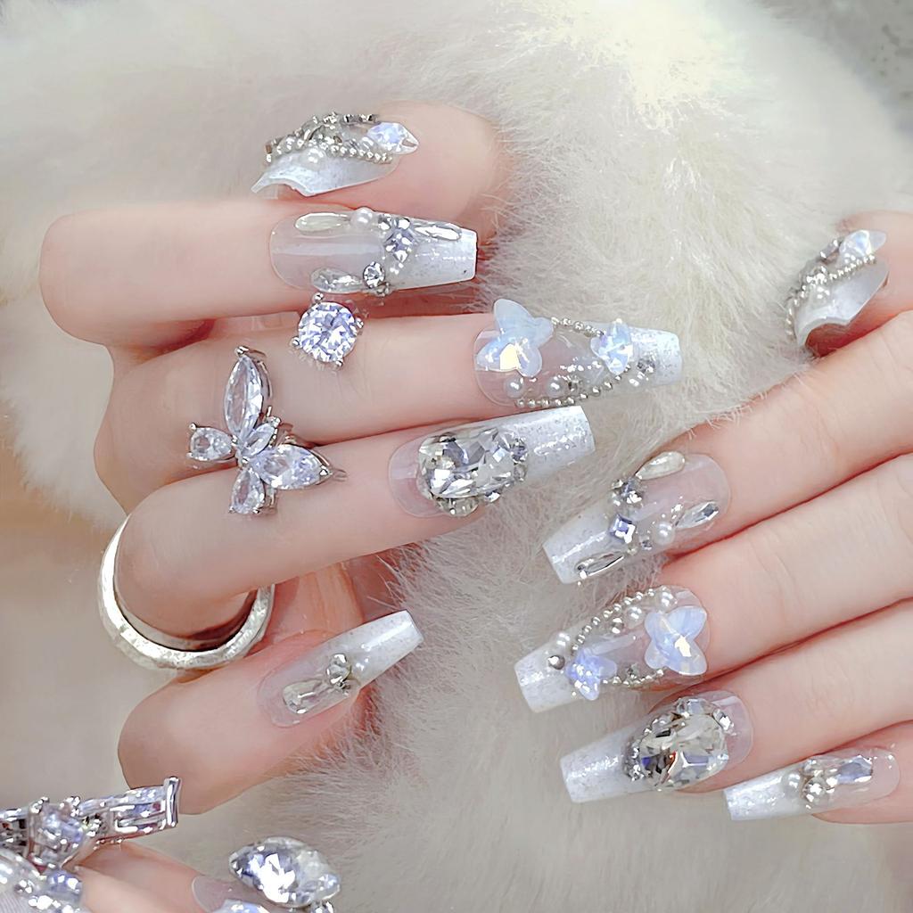 Elegant and high-value hand-worn nail pads Butterfly nail art finished products Removable fingernails False nails U75