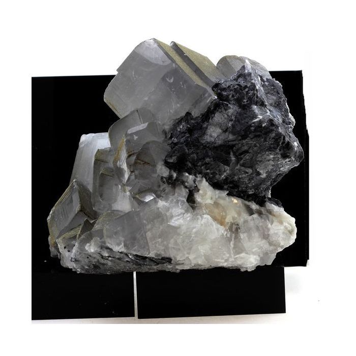 Pierres et Minéraux. Calcite + Pyrite. 5623.0 ct. Manaoshan Mine, Hunan, Chine.