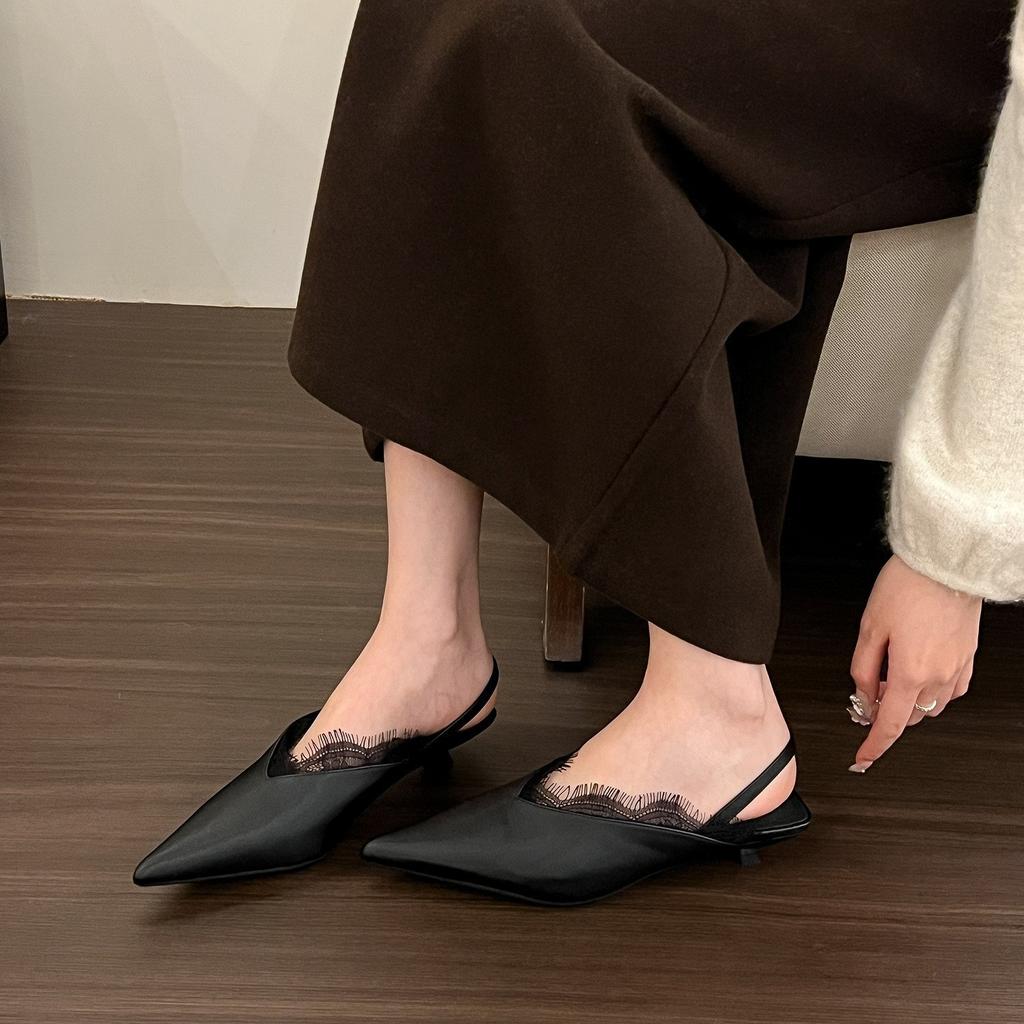 White Fantasy • Lace Light Mouth Single Shoes Women's 2025 Spring Pointed Back Low Heel Sandals