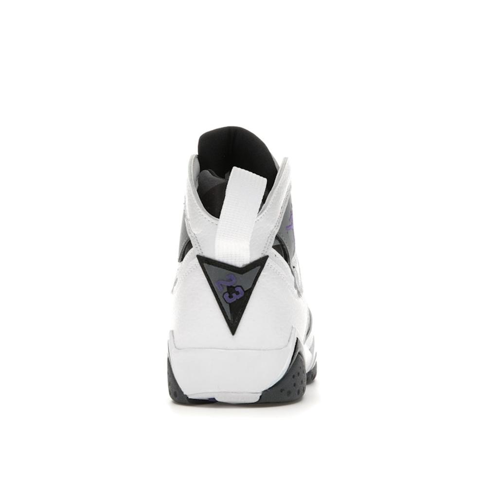Детские кроссовки Air Jordan 7 Retro GS Flint 2021 White Flint-Grey Varsity-Purple DJ2777-100