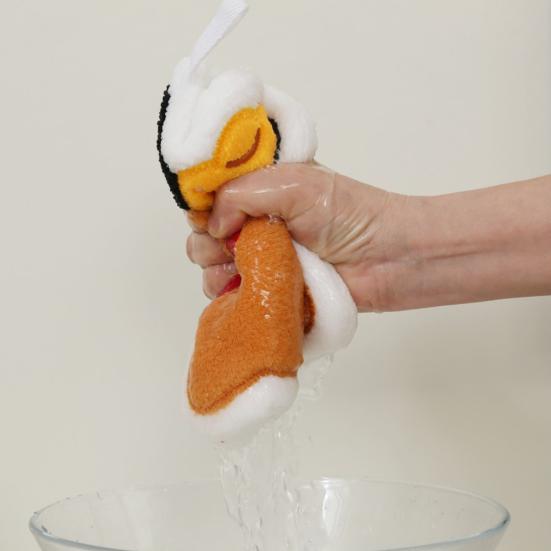 Милое полотенце для рук с лошадью Впитывающее быстросохнущее полотенце для рук с петлей для подвешивания Дизайн с счастливой лошадью Полотенце для ванной комнаты кухни Новогодний декор