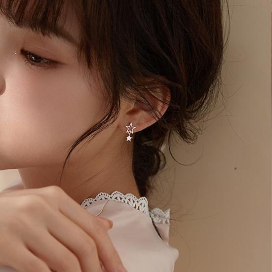 1 пара сережек-пусетов с полой цепочкой-звездочкой, кисточкой, неправильной формы, золотого/серебристого цвета, со встроенным кубическим цирконием