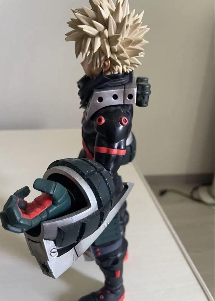 [Б/У] Моя геройская академия Бакуго Кацуки Фигурка