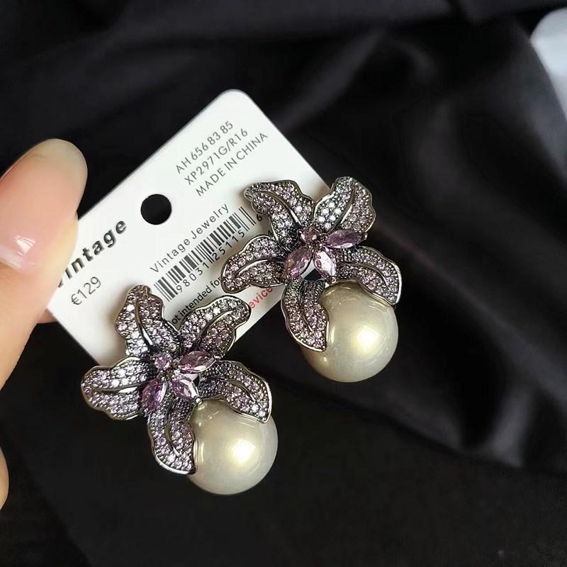 Серьги-лилии из серебряных игл S925: Роскошный жемчуг и сверкающие бриллианты для женщин.