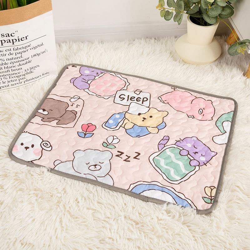 Всесезонный прохладный и влагонепроницаемый коврик для собак и кошек — универсальный для сна, клеток и ограждений