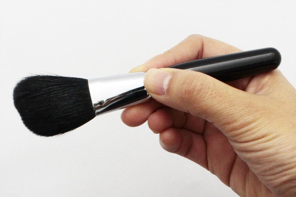 Кисть для макияжа Kumanofude Серия SR Кисть для румян Диагональная Козья шерсть