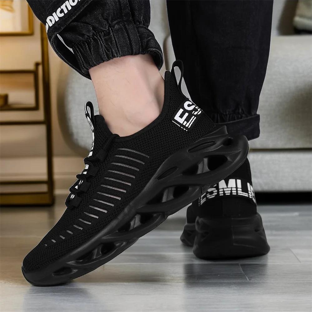 Мужская обувь Летняя сетчатая дышащая спортивная обувь Мужская повседневная беговая обувь с полыми сетчатыми вставками Легкая противоскользящая теннисная спортивная обувь