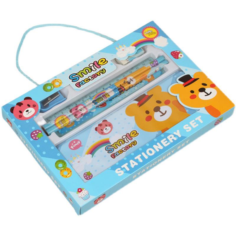 Детский подарочный набор канцелярских принадлежностей: Подарок на день рождения и Рождество для мальчиков и девочек