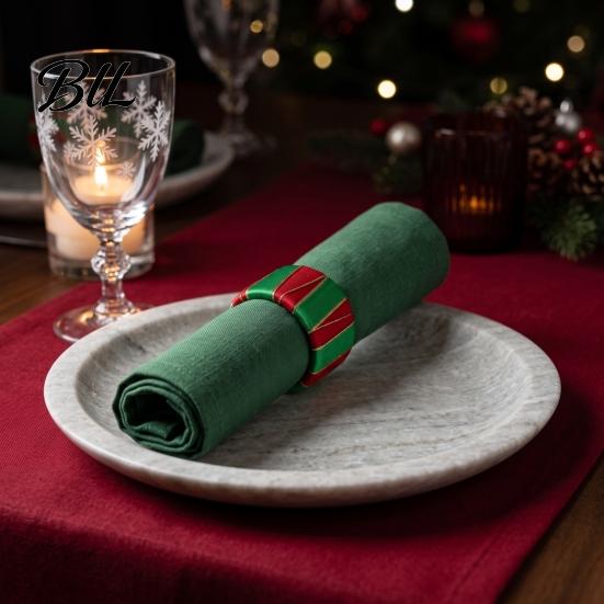 Holiday Table Decor 6Pcs Christmas Napkin Rings, Red And Green Decorative Holders, Reusable Dining Accessories Festive Bands for Dinner Decoration
